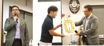 寄贈式の様子