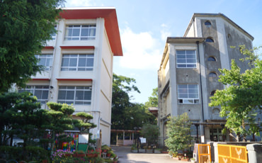 旧城山国民学校(現・長崎市立城山小学校)